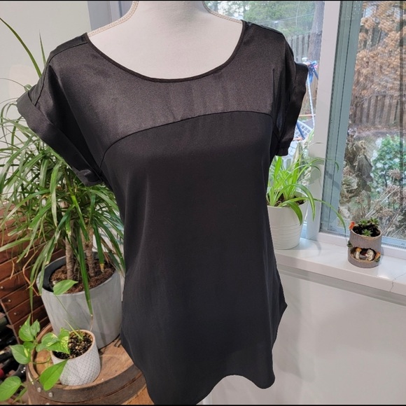 Express Blouse - Picture 5 of 5